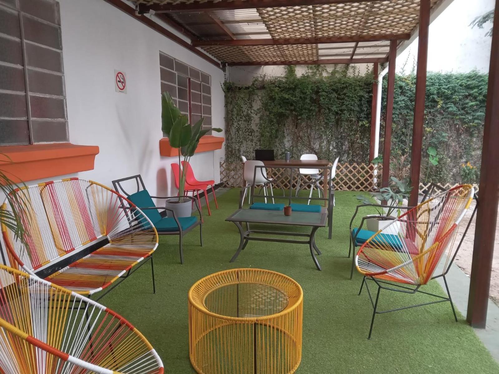 Tequila Sunrise Hostel Guatemala City Bagian luar foto